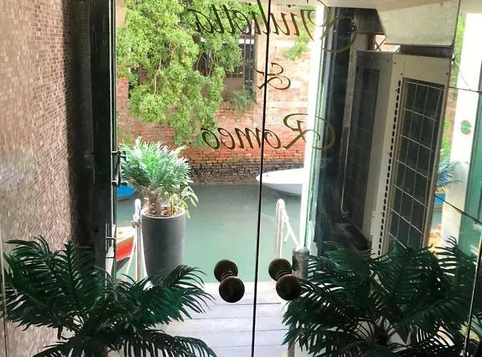 Hotel Sogno Di Giulietta E Romeo 3*